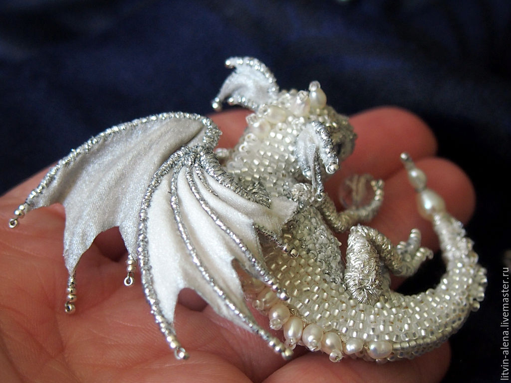 Brooch Dragon Sylvie Brooch Beads Silver Dragon