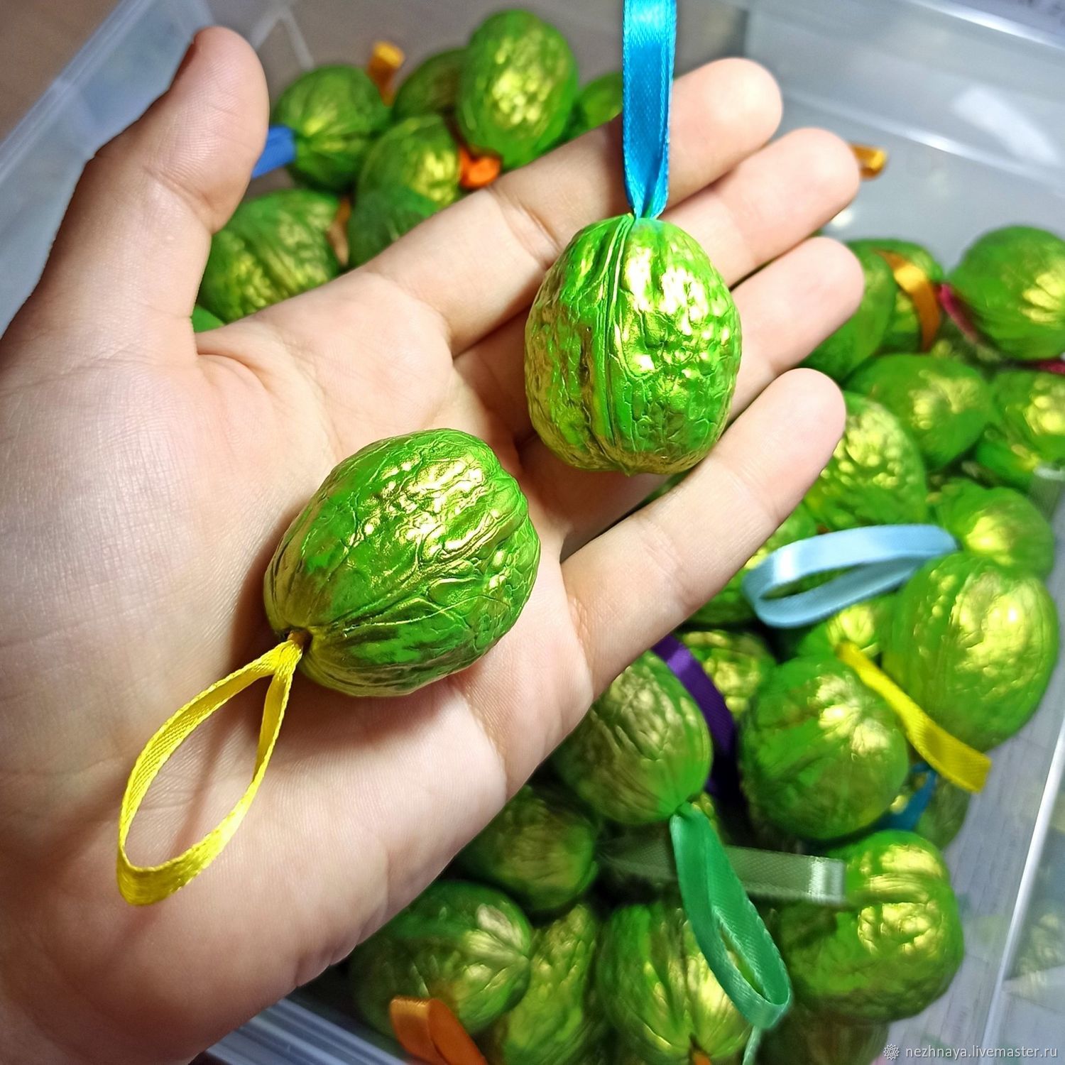 Новогодние Орехи С Пожеланиями
