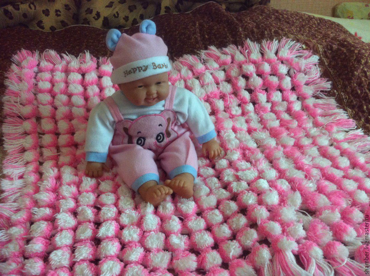 Плед для новорожденного с помпонами Плед для новорожденного с помпонами
