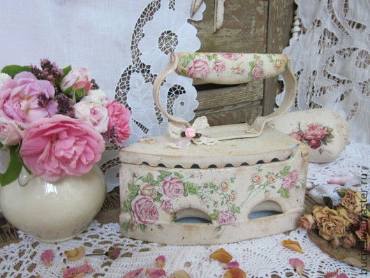 Утюг старинный декупаж Утюг старинный декупаж