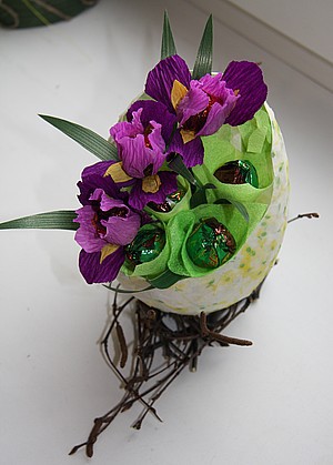 Букеты ирисы из конфет своими руками