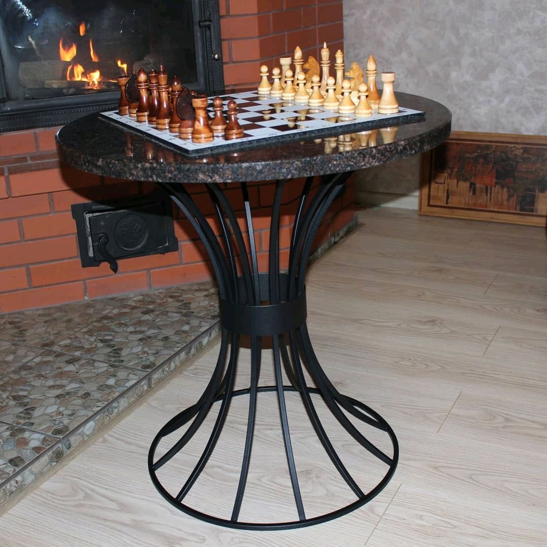 Журнальный столик шахматы