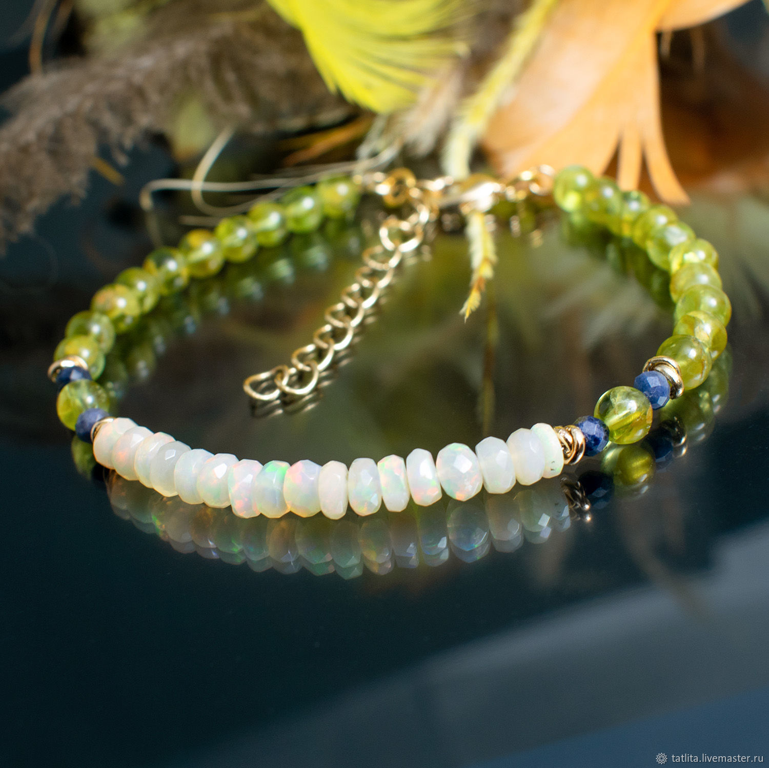Браслет из опала, хризолита и сапфира. Тонкий браслет из камней на ...