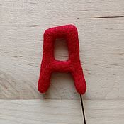 Felted brooch-Watch on a chain / Felted brooch-pin made of wool
