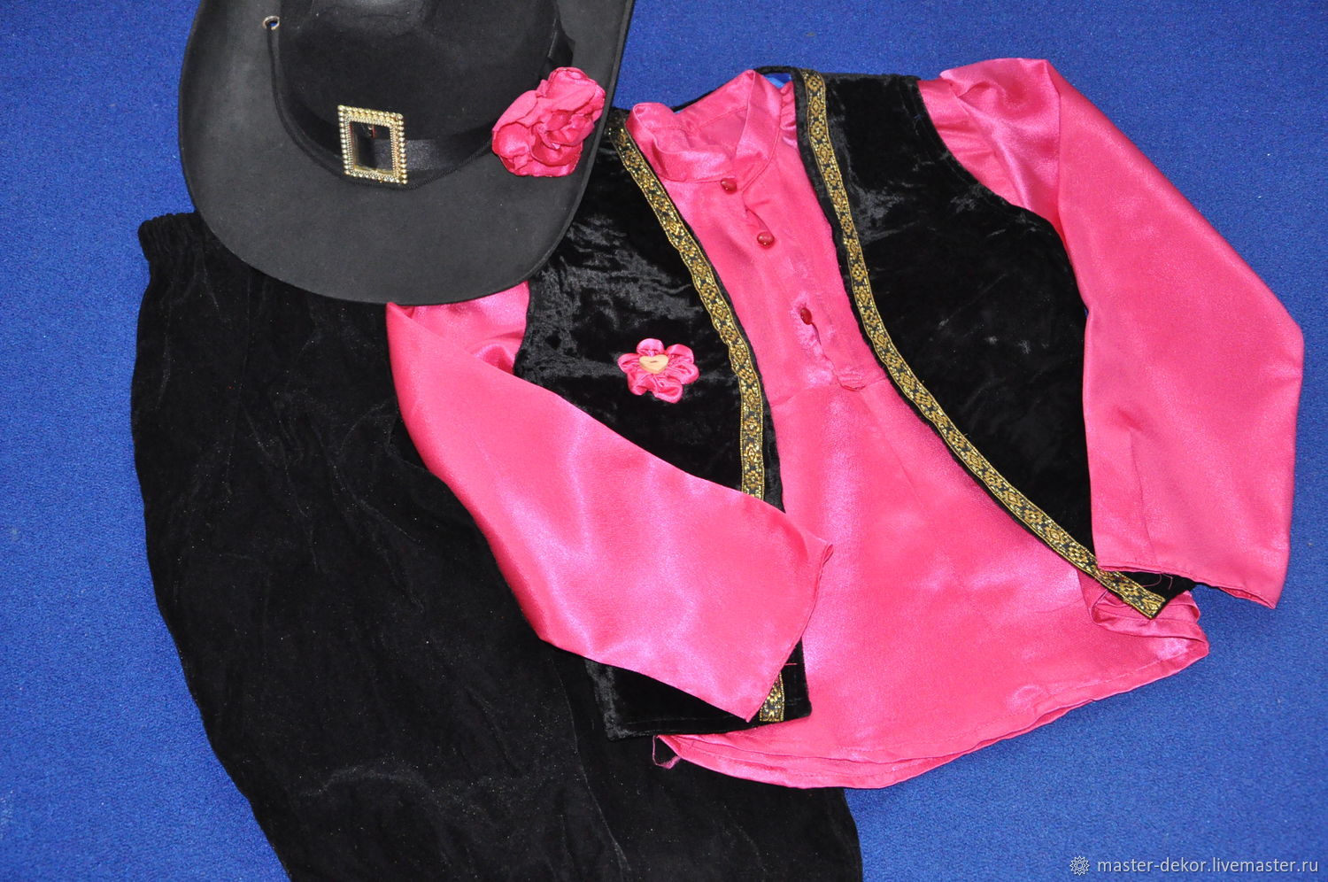 костюм пингвина своими руками из подручных материалов. ателье волгодонск. новогодний костюм принца для мальчика. праздничный наряд для девочек и мальчиков в россии. костюм золотой рыбки.