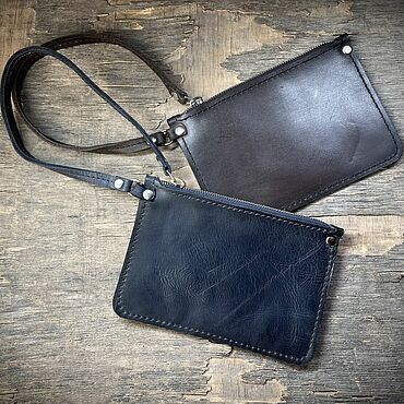Сумки ручной работы. Ярмарка Мастеров - ручная работа Барсетка на руку компактная из натуральной кожи. Handmade.