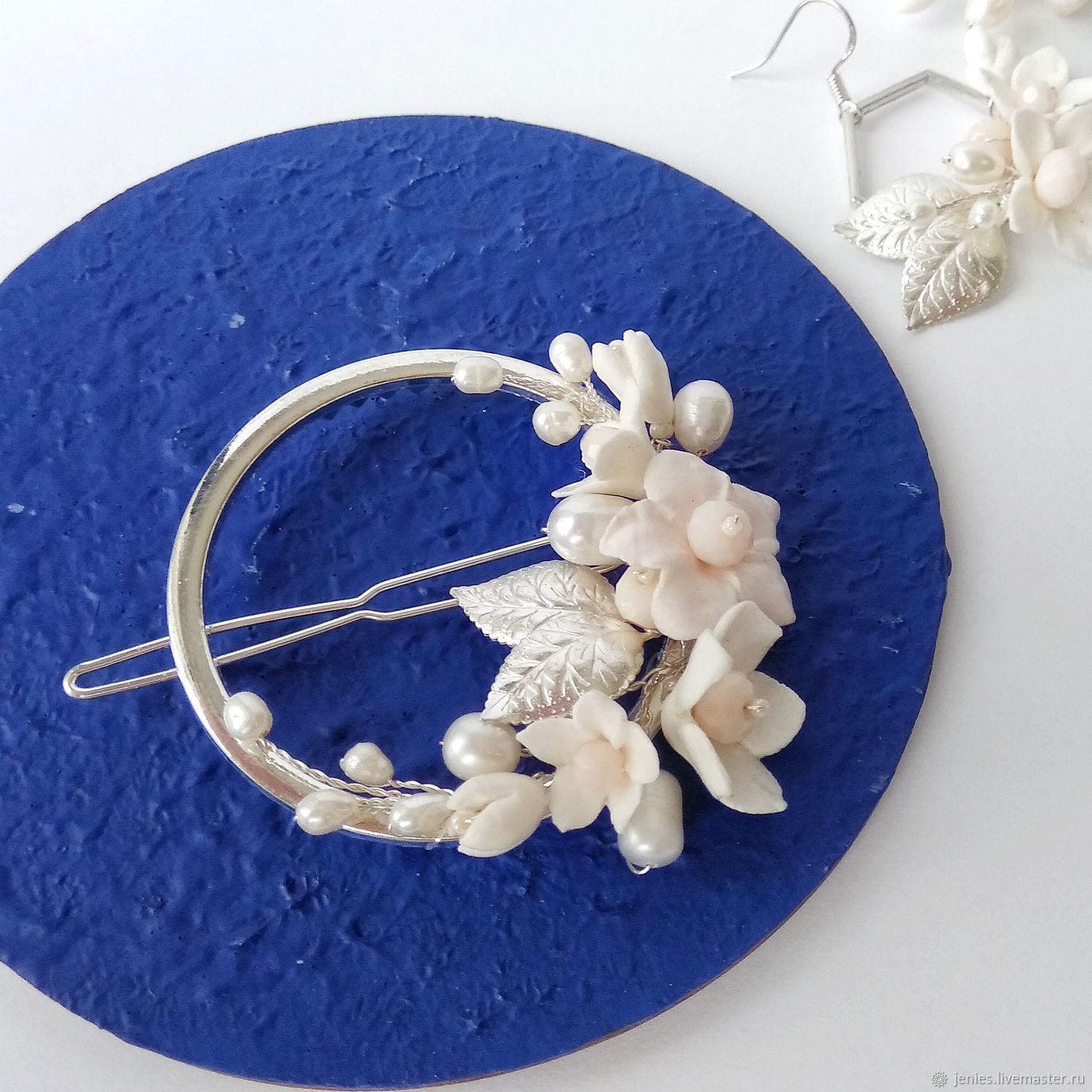 Hair Clips With Flowers And Pearls Kupit Na Yarmarke Masterov