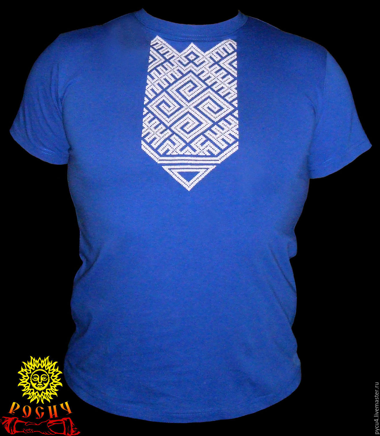 T-shirt sacred Veles. 100% cotton. Cross-stitch the collar.