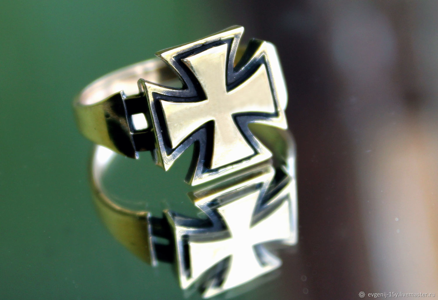 Перстень Мальтийский крест