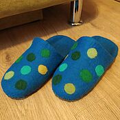 Обувь ручной работы handmade. Livemaster - original item Slippers felted Fun polka dots. Handmade.