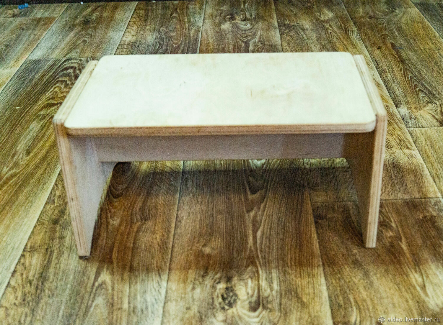 Подставка скамейка для детей в интернет-магазине на Ярмарке Мастеров ...