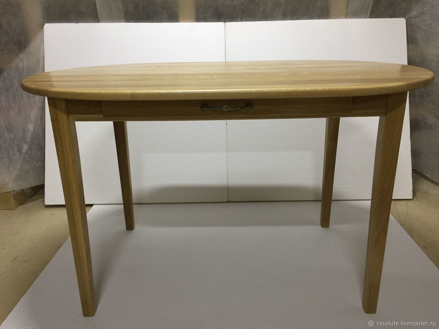 Oak Table