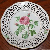 Винтаж handmade. Livemaster - original item Collectible plate with a rose, slotted porcelain, Schumann, Herm. Handmade.