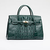 Сумки и аксессуары handmade. Livemaster - original item Roomy women`s bag made of crocodile leather in green color. Handmade.