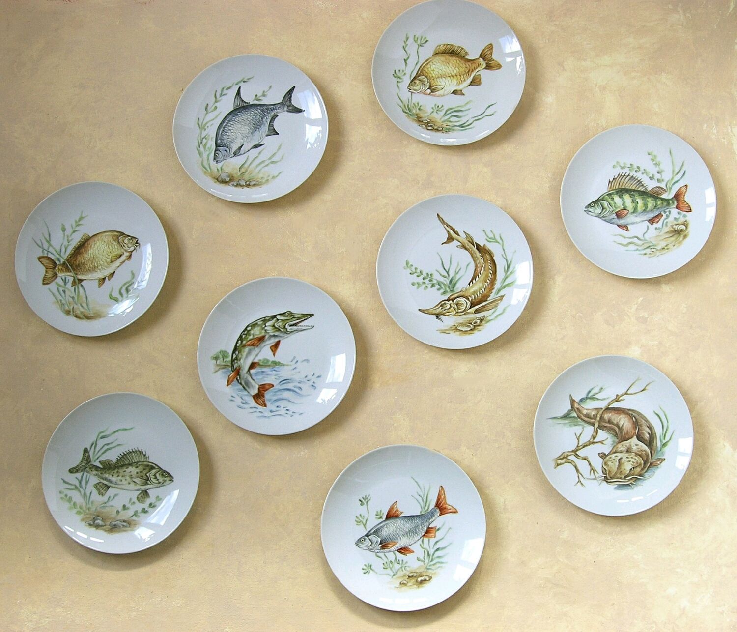 Тарелки декоративные Речная рыба в интернет-магазине на Ярмарке ...