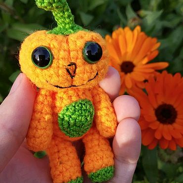 Куклы и игрушки ручной работы. Ярмарка Мастеров - ручная работа Вязаный Тыквик. Тыква. Хеллоуин. Handmade.