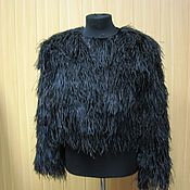 Утепленное пальто с трикотажными рукавами