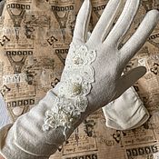 Гламурные атласные перчатки