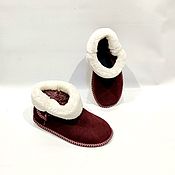 Обувь ручной работы handmade. Livemaster - original item Women`s Chuni made of natural sheepskin fur. Handmade.