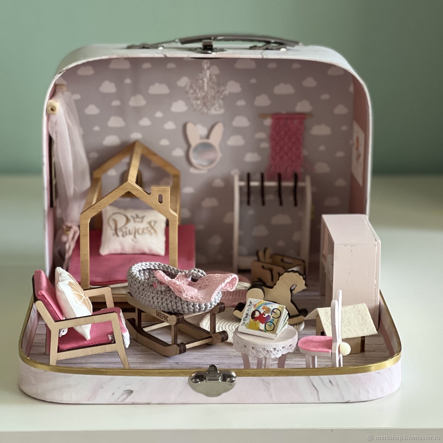 Кукольный домик подарок девочке, кукольная мебель, игрушки для девочек, Кукольные домики, Челябинск,  Фото №1