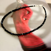 Evening beads made of pomegranate and strawberry quartz