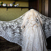 Винтаж: Старинная шаль-пелерина с вышивкой шёлком. Manton de Manila