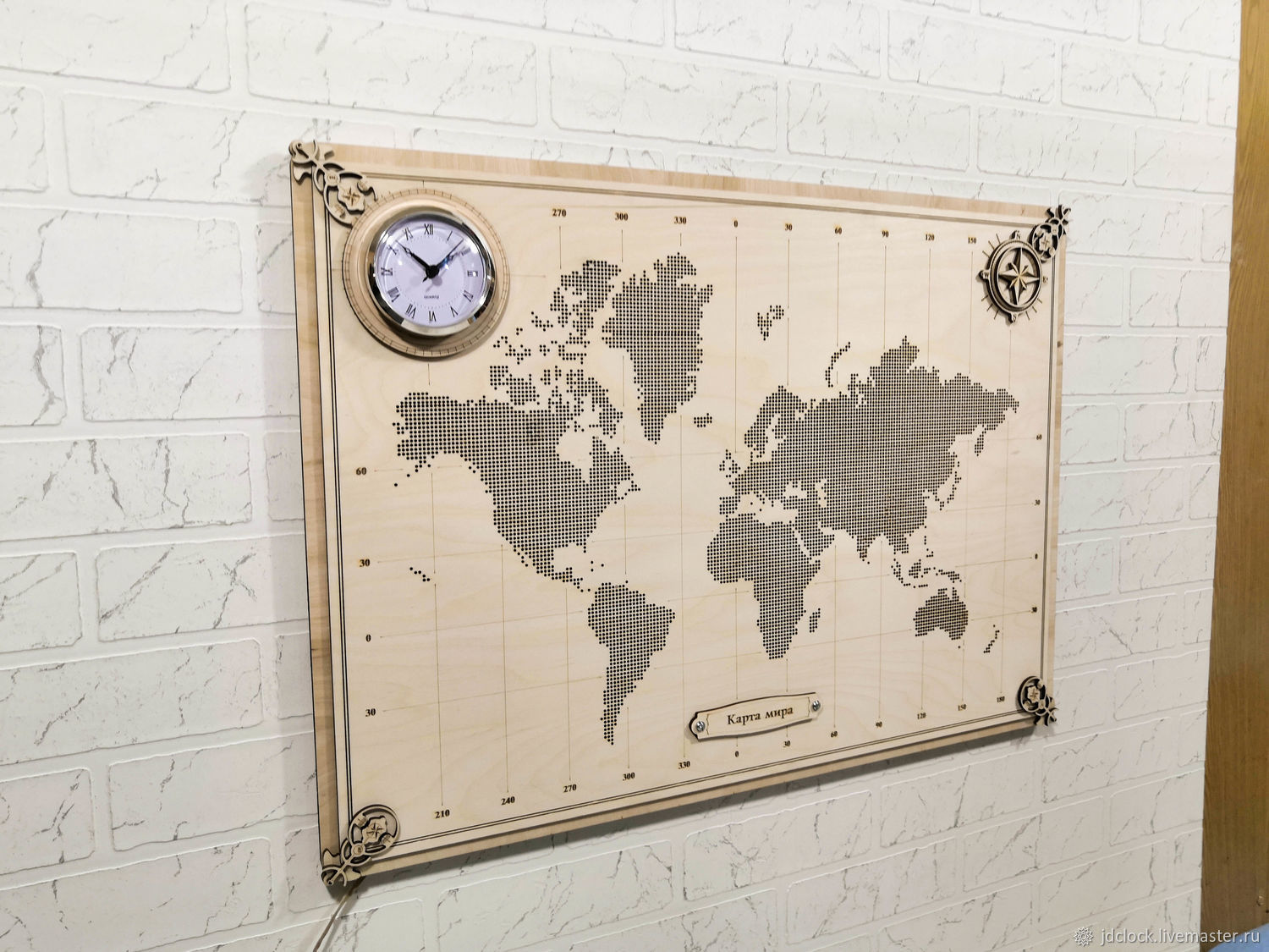 Карты настенные большие. Панно настенное. Часы панно на стену. Панно с часами на стену.