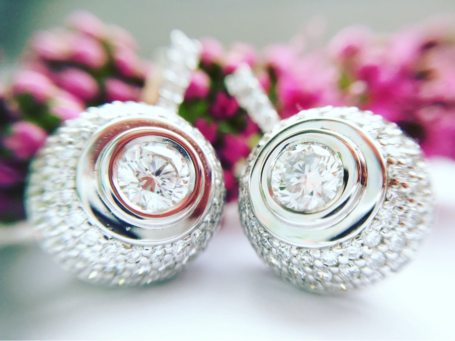 Изысканные украшения с бриллиантами: самые красивые и роскошные модели
