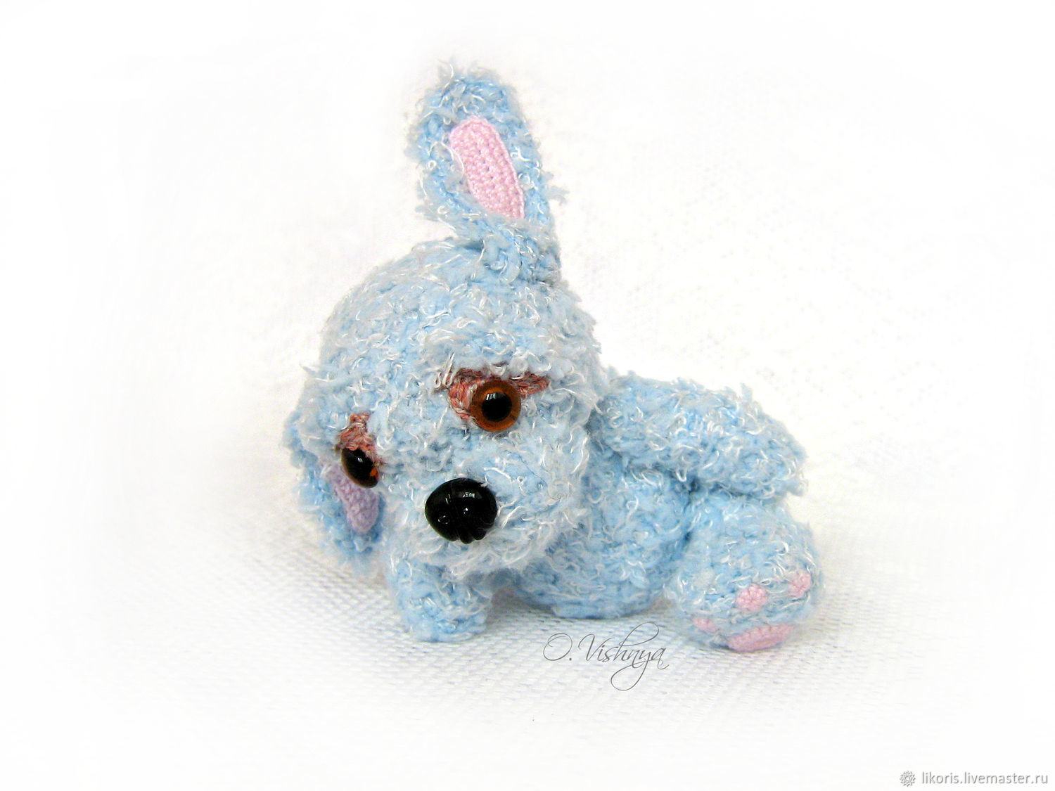 blue puppy toy