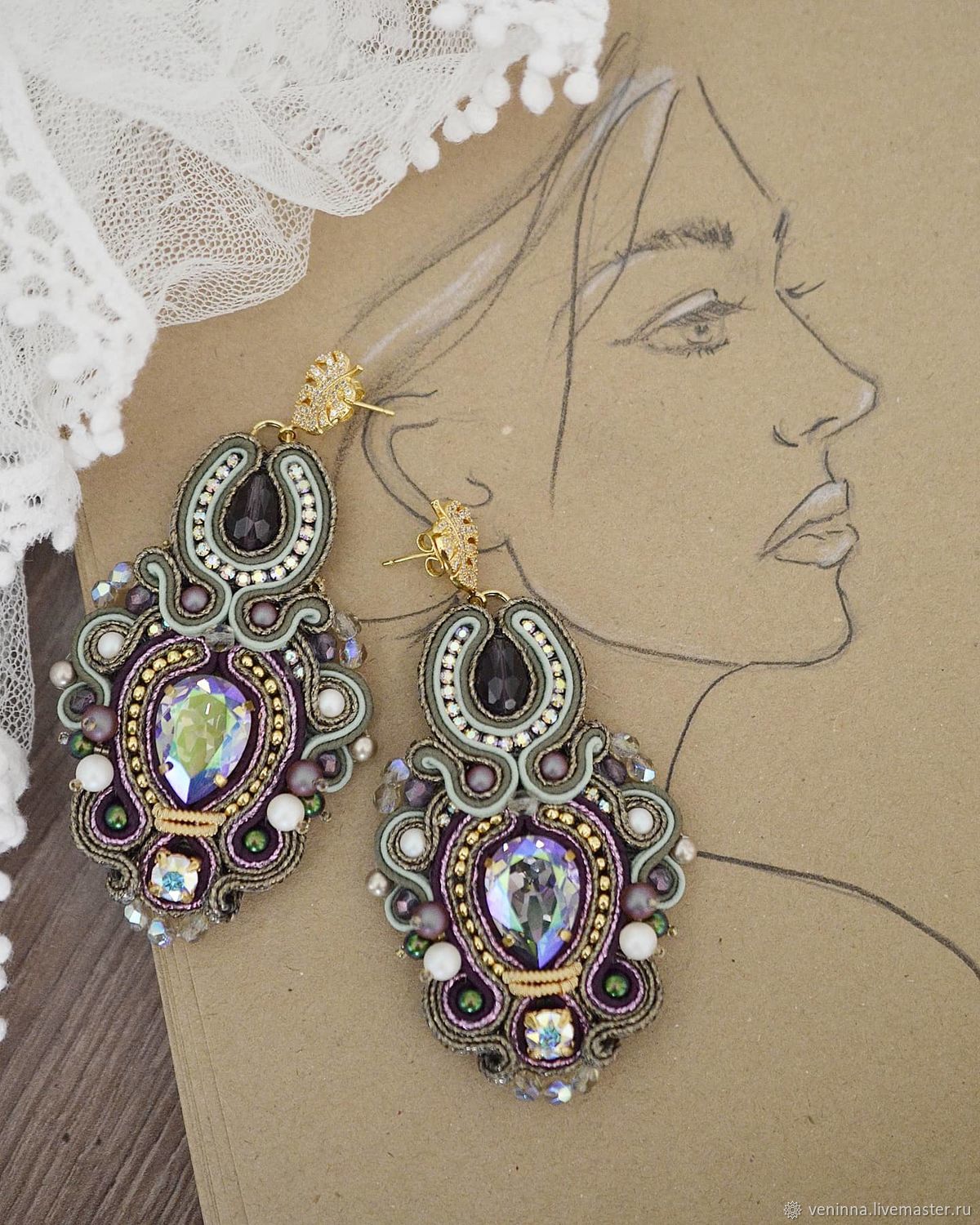 Серьги сутажные с кристаллами Сваровски в интернет-магазине Ярмарка ...