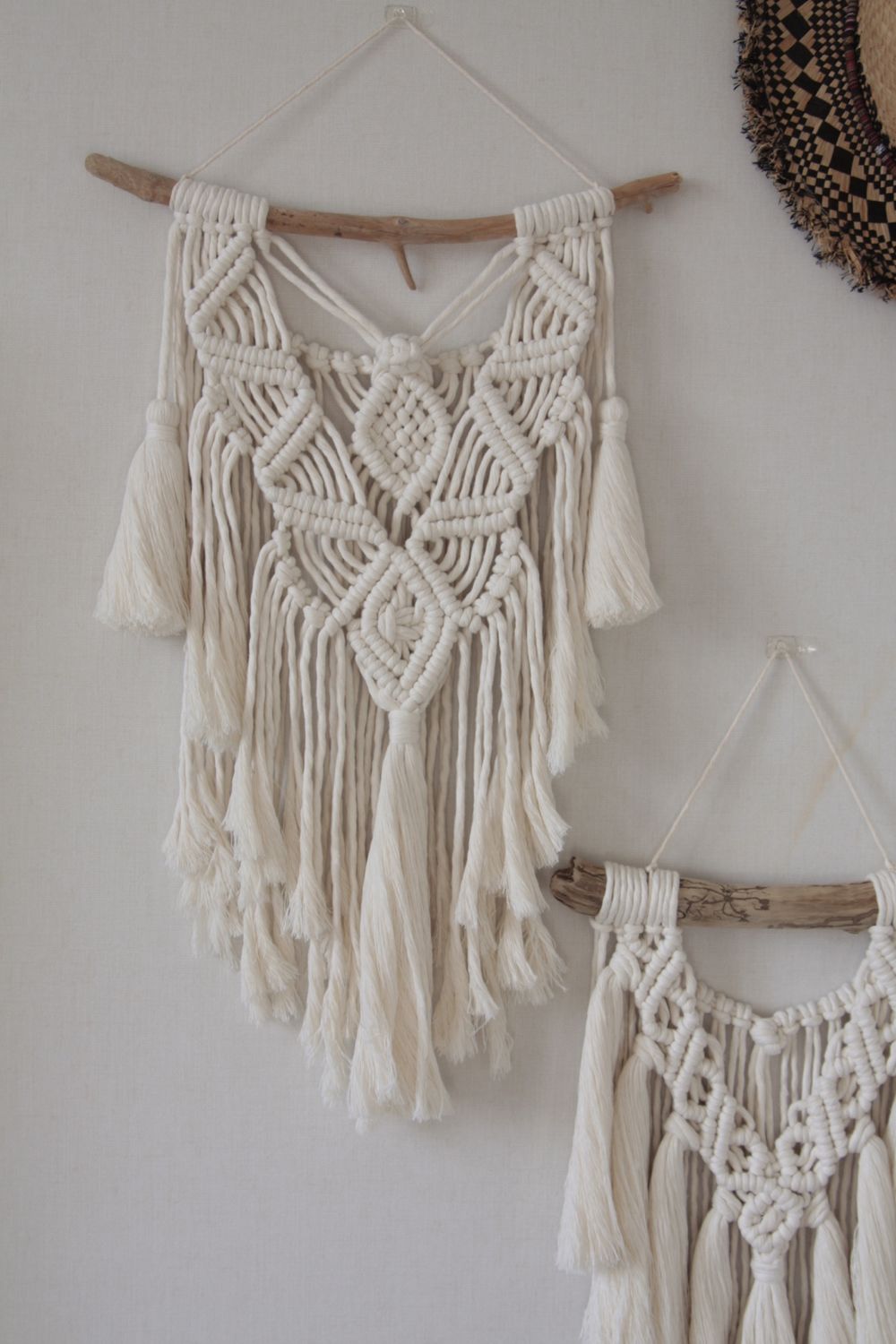 панно макраме. ловец снов макраме. панно в технике макраме. панно в стиле бохо макраме. панно из каната.