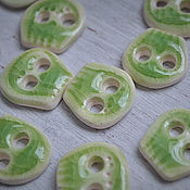 Материалы для творчества handmade. Livemaster - original item The buttons of the Skull are green. Handmade.