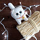 Белый котик пушистик игрушка из шерсти. Войлочная игрушка. ToysMari (handmademari). Интернет-магазин Ярмарка Мастеров.  Фото №2