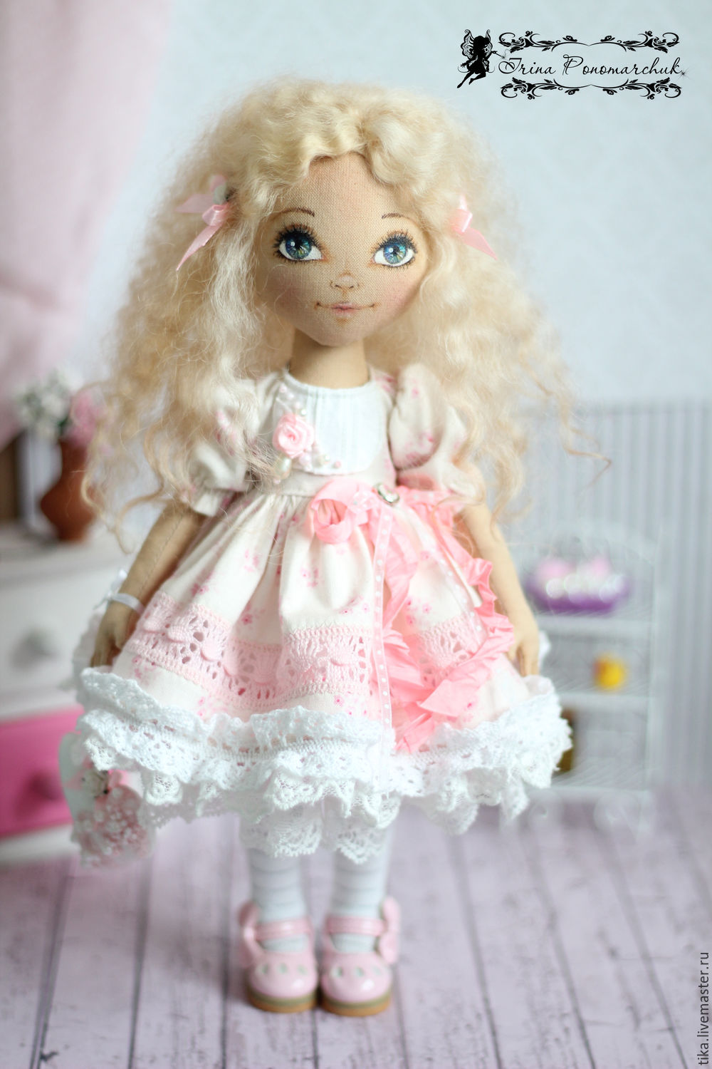 Кукла бледная. Кукла бледная. Проклятая фарфоровая кукла. Бледно кукла. Куклы фортуна дейс.