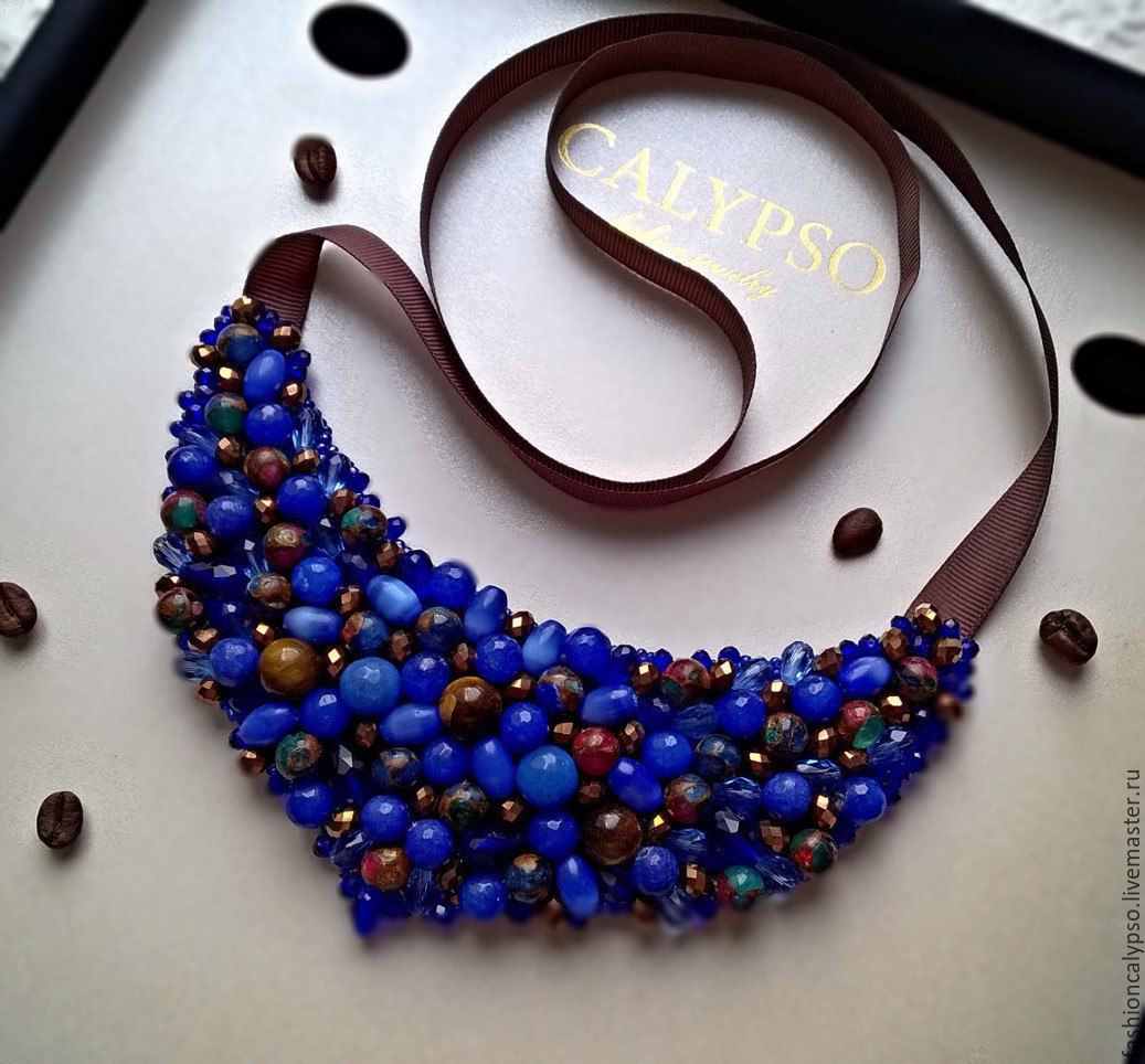 украшения из казани в подарок. украшения в казани. Shame4k бусы. шейное украшение русских борок. Chanel and zhemchug.