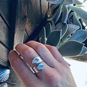 Ring with moonstone