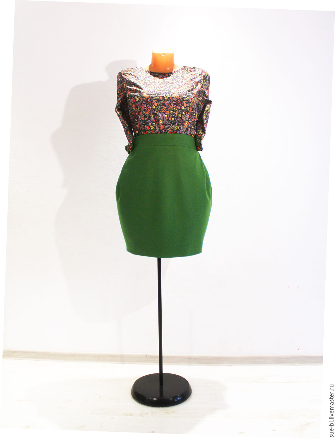 С чем носить зеленую юбку - интересные и стильные образы, фото подборка модных идей сочетаний