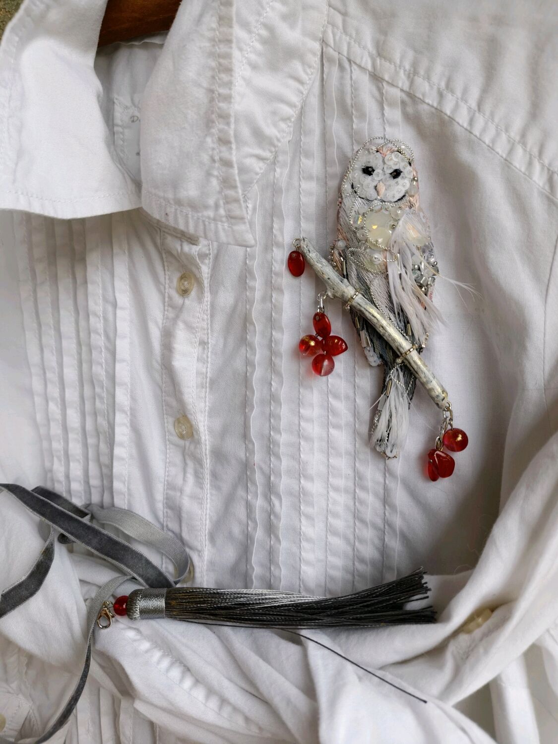 Полярная сова, сова брошь, белая сова, Брошь-кулон, брошь с кистью купить в интернет-магазине Ярмарка Мастеров по цене 9200 ₽ – X8R0KRU, Брошь-булавка, Бобруйск - доставка по России