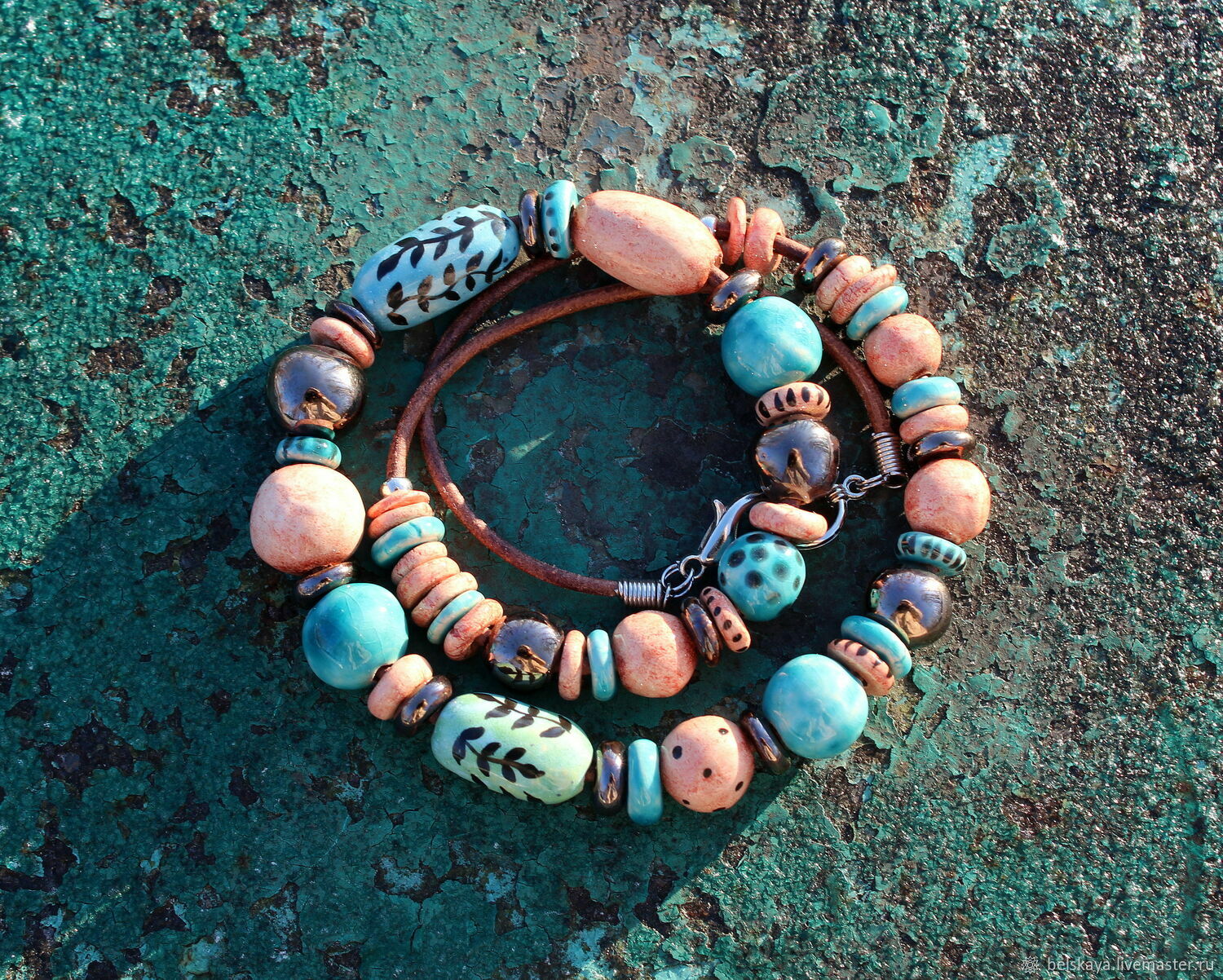 Керамические бусы с растительным узором купить в интернет-магазине ...