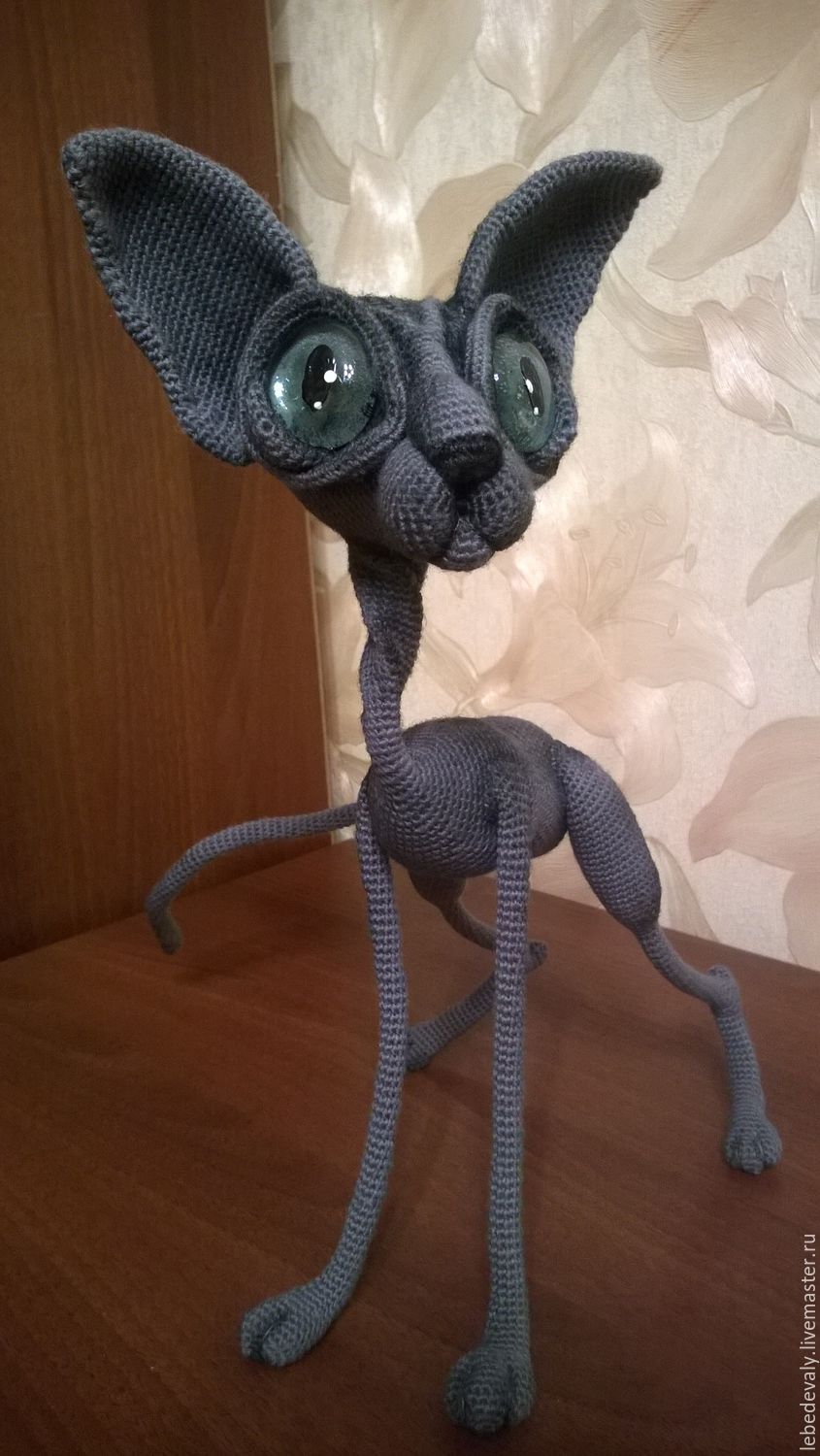 Сфинкс - лысый кот серого окраса с голубыми глазами в интернет-магазине  Ярмарка Мастеров по цене 7000 ₽ – BN8MVRU | Мягкие игрушки, Сургут -  доставка по России