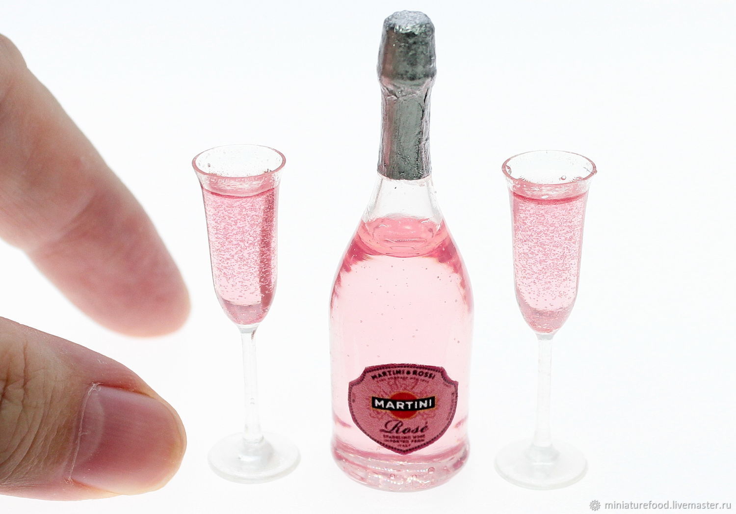 Кукольная еда: Шампанское «Martini Prosecco» и «Martini Rose»