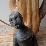 Статуэтка из керамики ручной работы.Черная глазурь.Птица Сирин