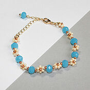 Украшения handmade. Livemaster - original item Bracelet made of beads and blue crystals Beige floral (BB-SWA-BL). Handmade.