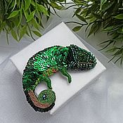 Украшения handmade. Livemaster - original item Brooch-pin: Chameleon Bead pin brooch as a gift for a friend. Handmade.