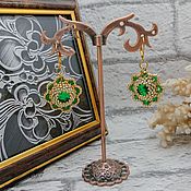Aplicom earrings with Silver flower