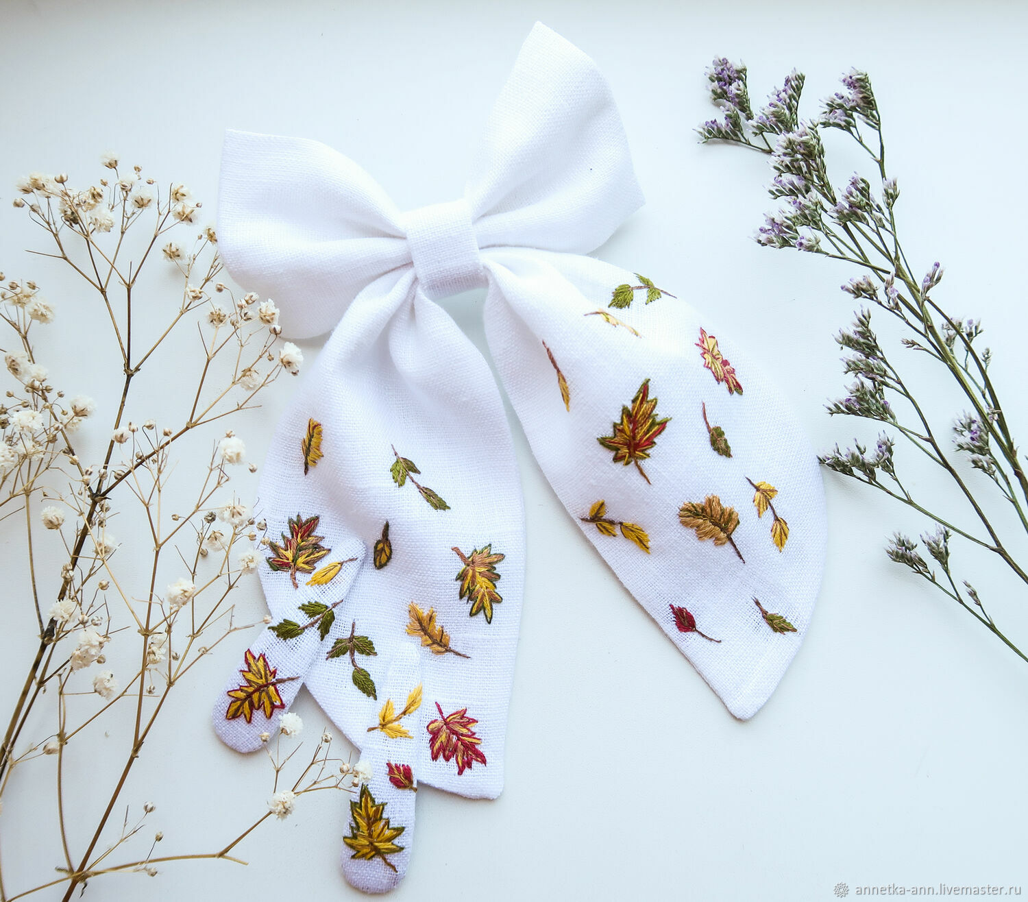 Bow and 2 hairpins - 'September 1' white linen, embroidery, Hairpins, Fryazino,  Фото №1