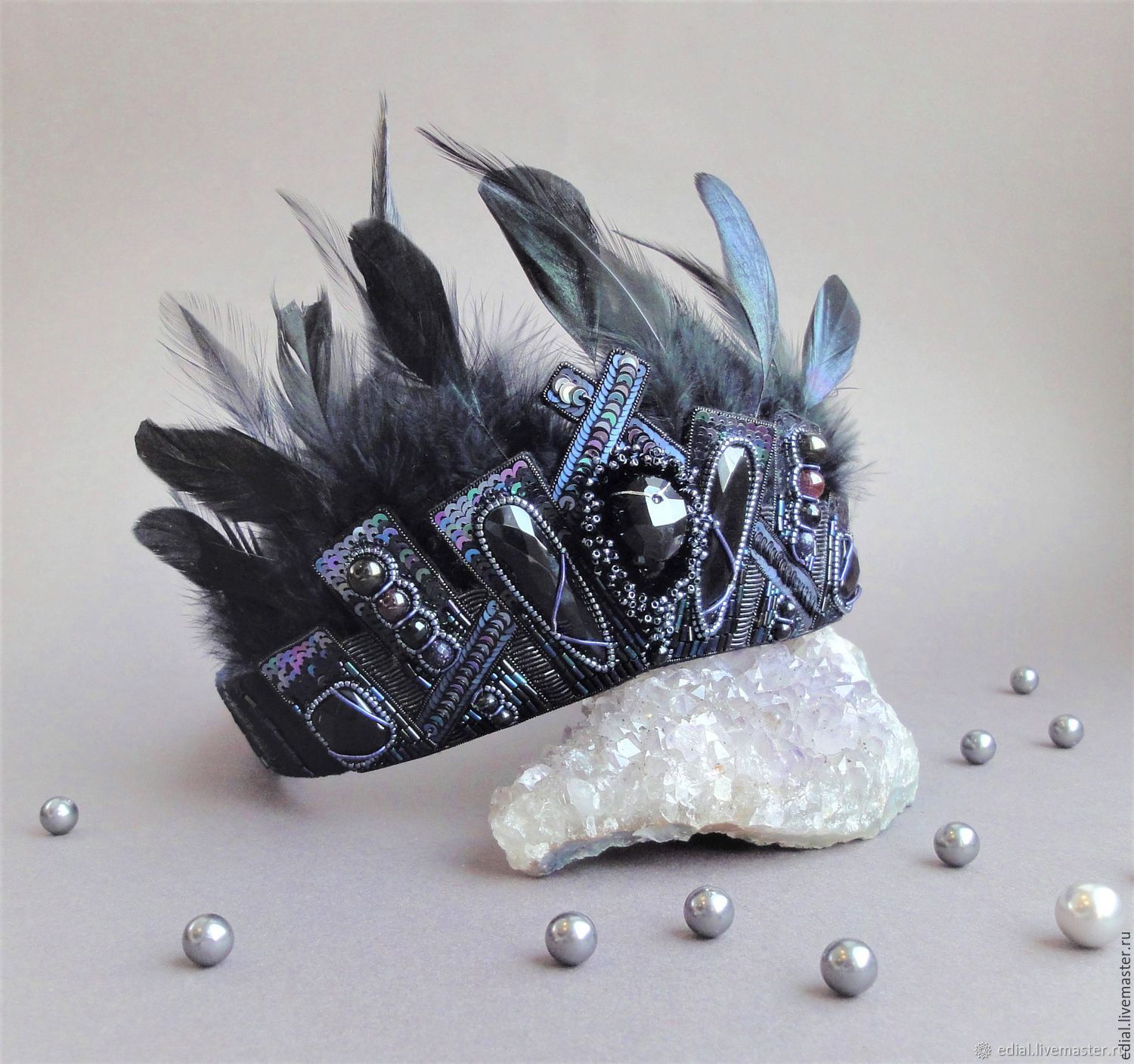 Order Tiara BLACK SWAN swarovski, feather, beads, sequins, GIMP, onyx. 