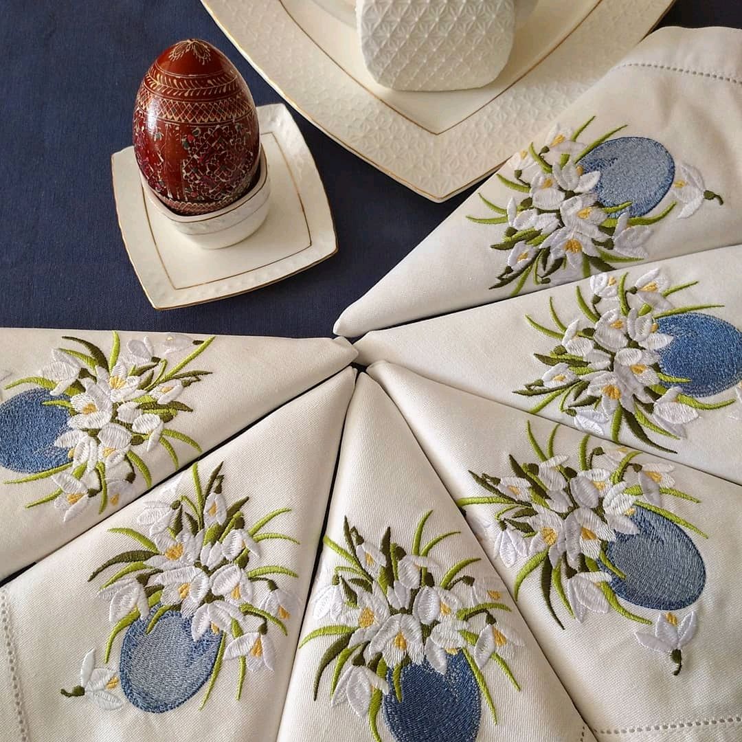 Салфетки льняные с вышивкой купить в интернет-магазине Ярмарка Мастеров ...