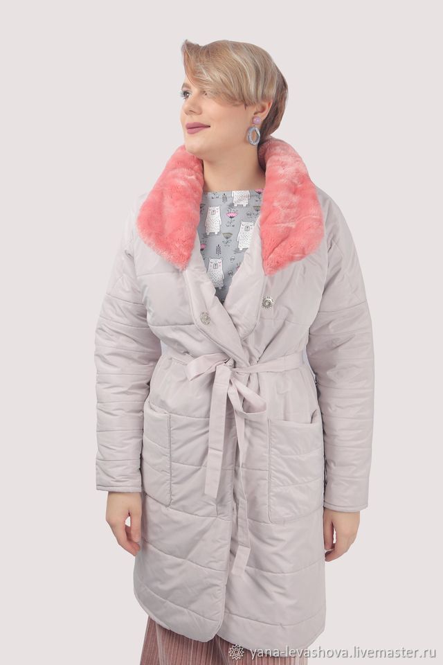 Куртка светло-розовая с меховым воротником зимняя, Пальто, Москва,  Фото №1