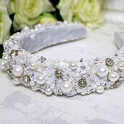 Свадебный салон handmade. Livemaster - original item Tiara for bride: White wedding band with flowers and pearls. Handmade.